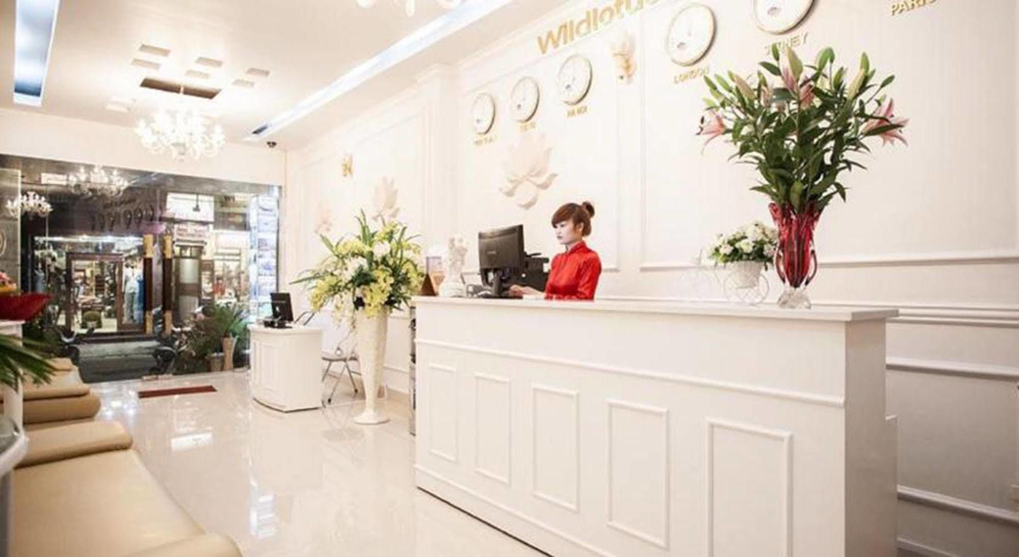Lotus Village Hotel Ханой Екстериор снимка