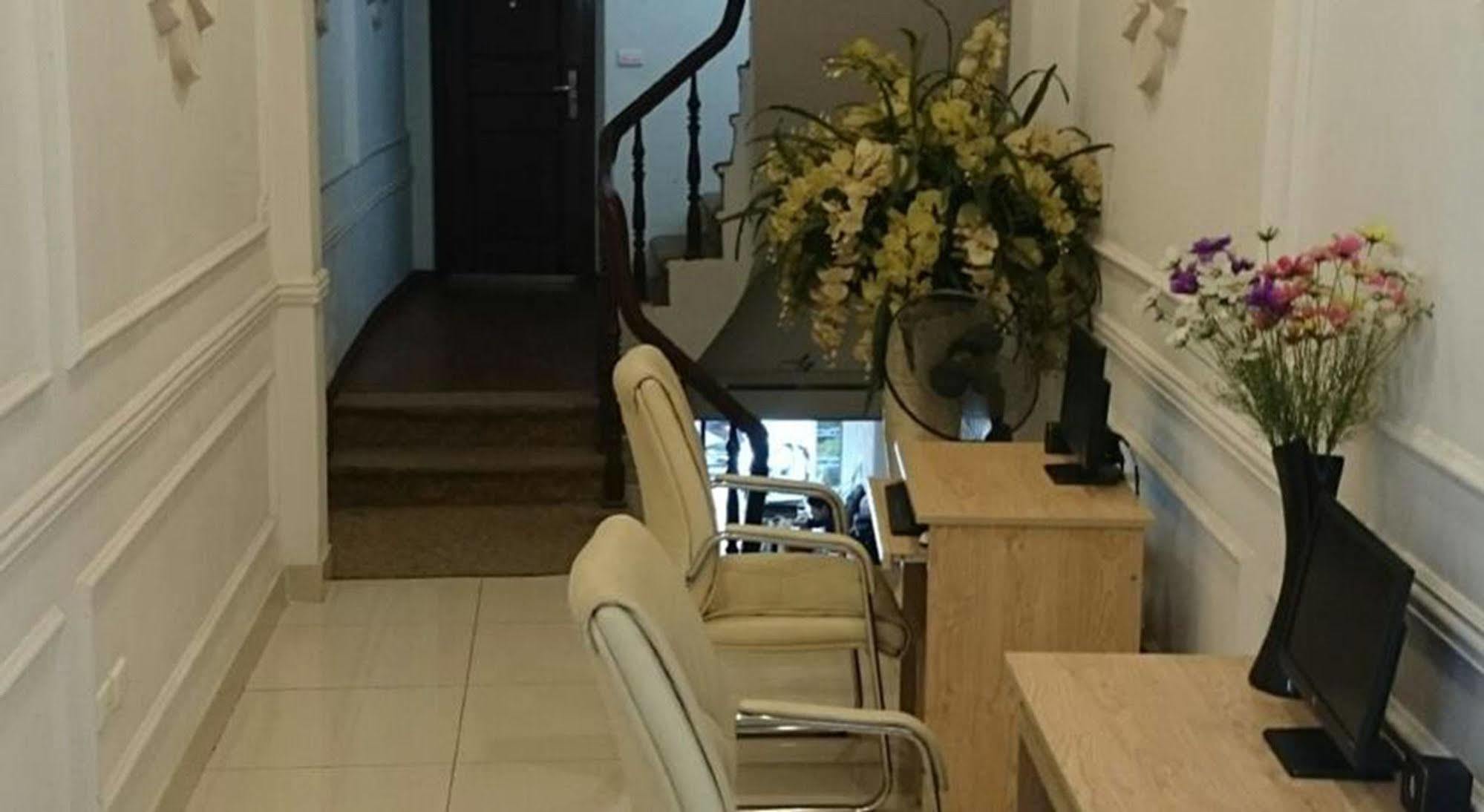 Lotus Village Hotel Ханой Екстериор снимка